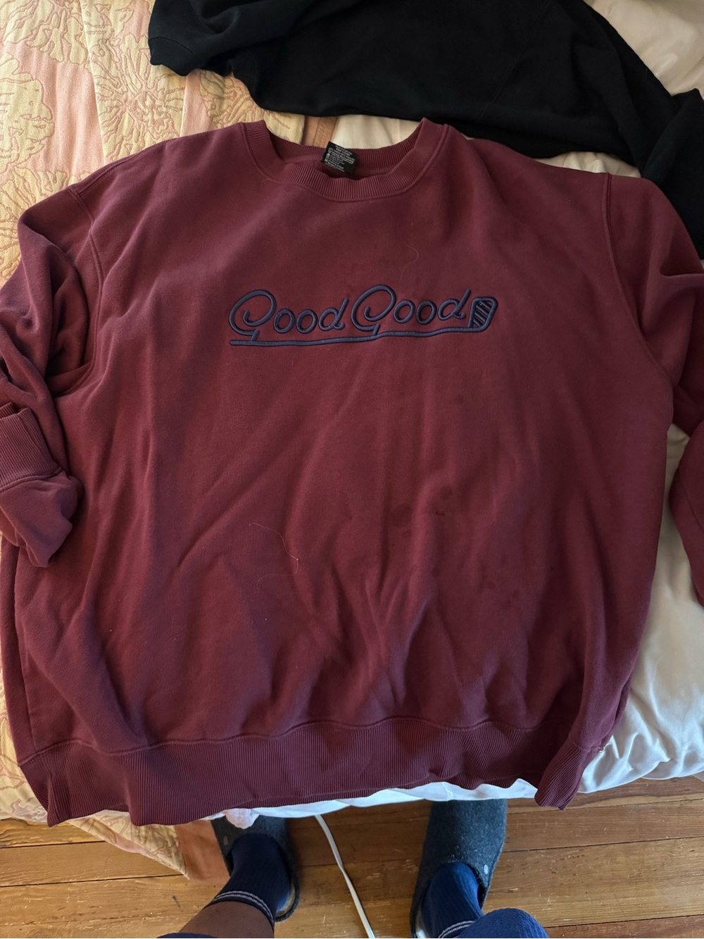Good good Embroidered Crewneck Sweater - Burgundy (oil stained)